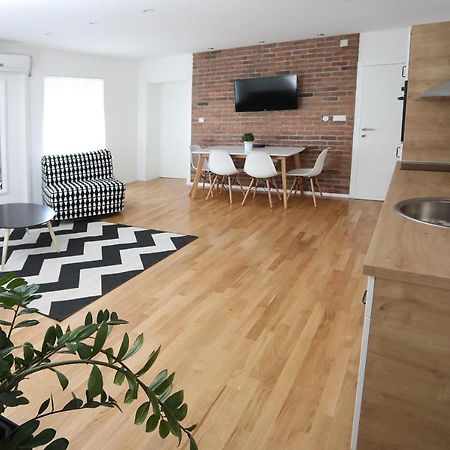 Home Apartmani I Sobe أوسييك المظهر الخارجي الصورة